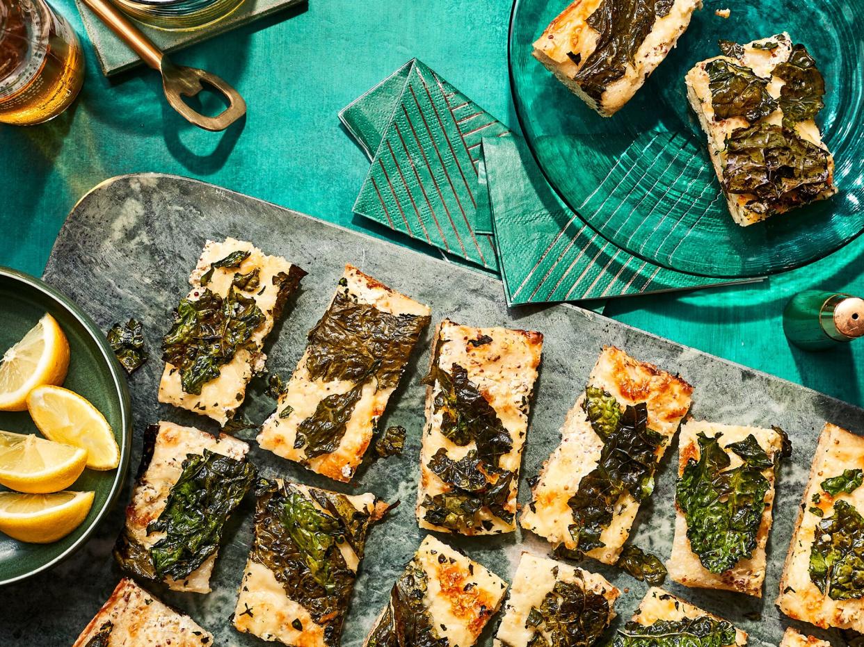 kale-flatbread-bites