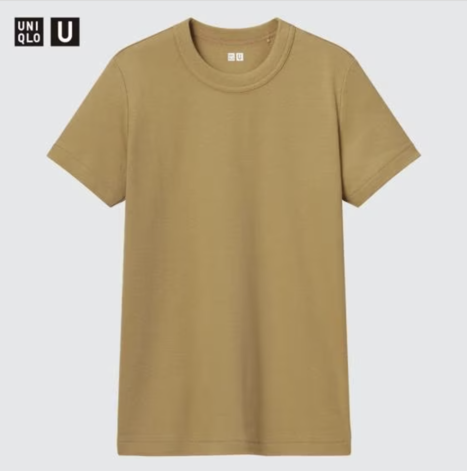 UNIQLO減價快閃優惠！皇牌百搭U Tee減至$79、男女通勤恤衫減至$149