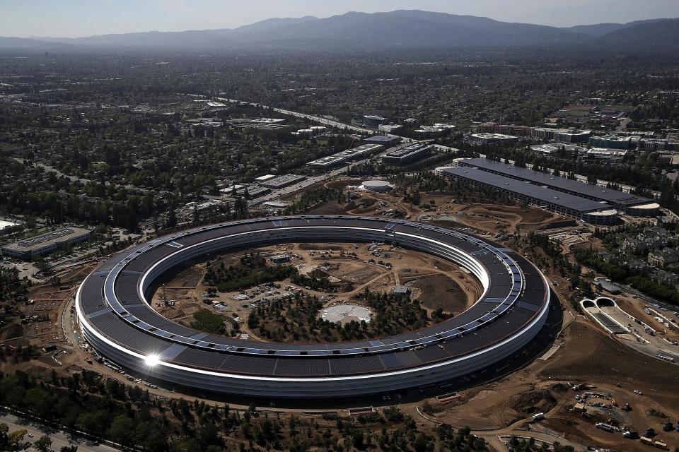 An aerial view of the new Apple headquarters (Photo by Justin Sullivan/Getty Images)