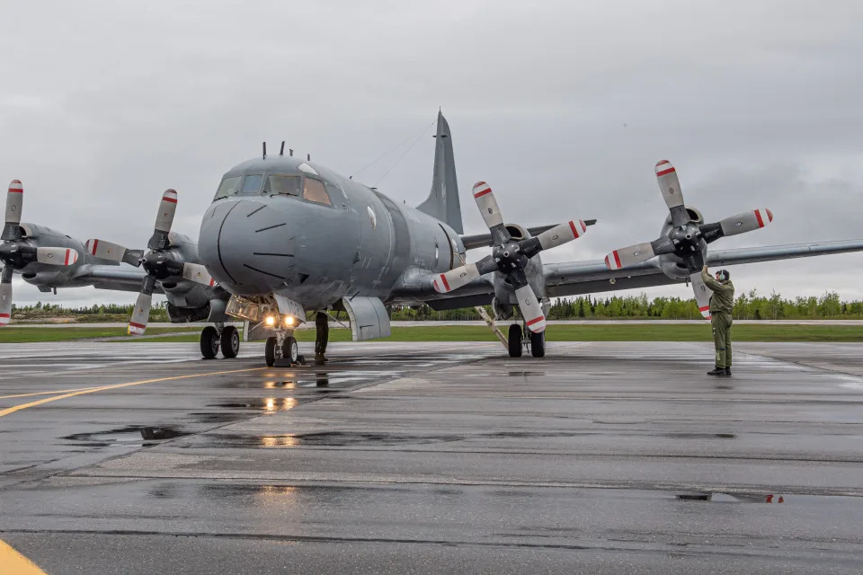 A Royal Canadian Air Force CP-140 Aurora arrives at 5 Wing Goose Bay in Newfoundland and Labrador on its way to Thule Air Base, Greenland, in 2021. (Master Cpl. Krista Blizzard/Canadian NORAD Region)