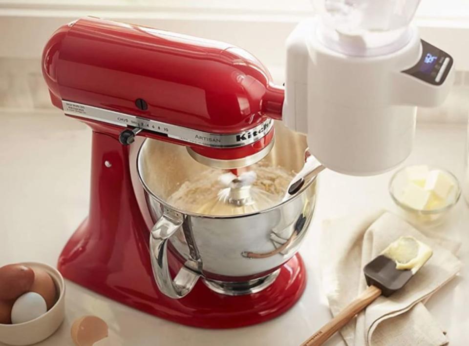 <div class="inline-image__credit">KitchenAid/Amazon</div>