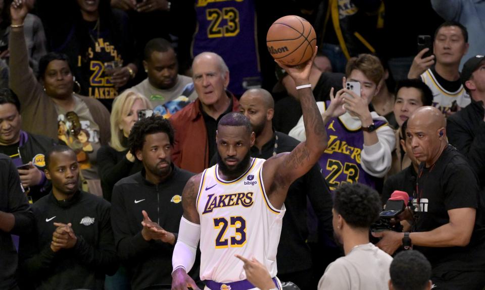 Mar 2, 2024; Los Angeles, California, USA; Los Angeles Lakers forward LeBron James (23) acknowledges the crowd after scoring his 40,000th career point against the Denver Nuggets at Crypto.com Arena. Mandatory Credit: Jayne Kamin-Oncea-USA TODAY Sports