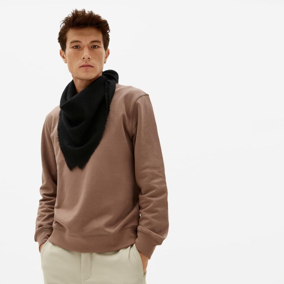 everlane cashmere bandana, best men's scarves