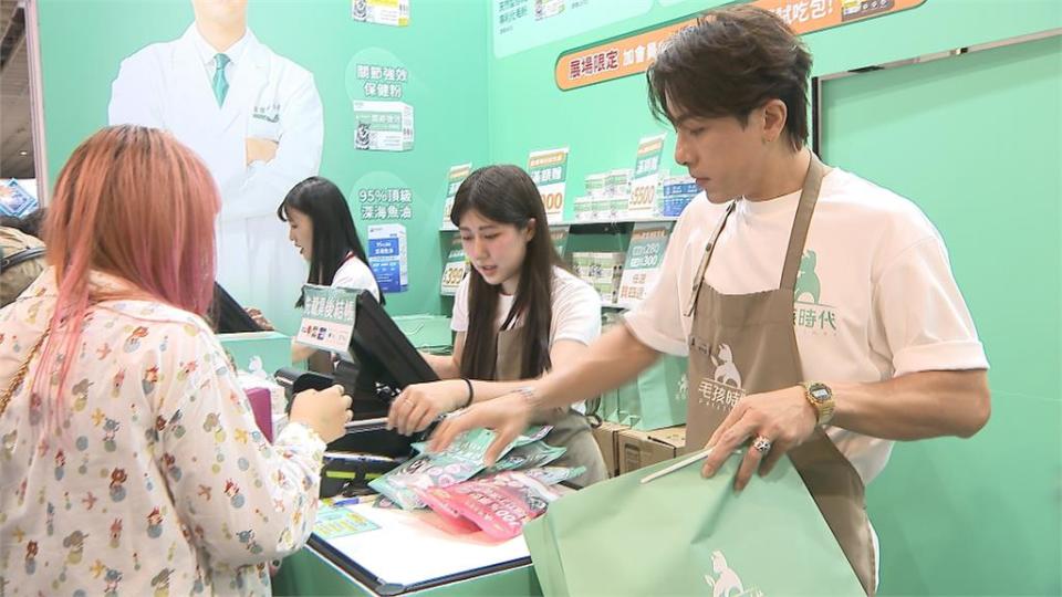 Energy坤達化身寵物展店長　曝夫妻話題圍繞「毛小孩」