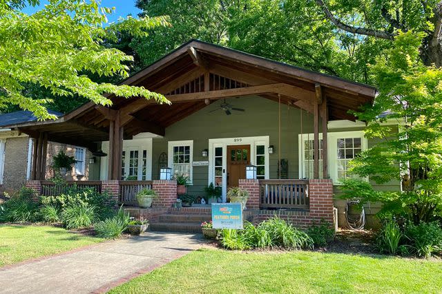 <p>Cameron Trimble</p> The front porch and walkway