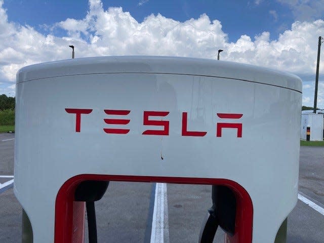 The Tesla electronic vehicle station at the Miccosukee Service Plaza on Alligator Alley (I-75) features 12 charging stations. The service plaza opened in 2021. It is right on the Collier and Broward County line (Exit 49-Snake Rd.) and is 73 miles from Naples.