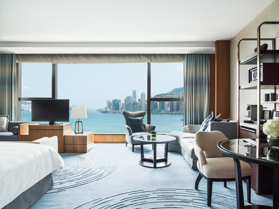 香港嘉里酒店Club Premier Sea View Room