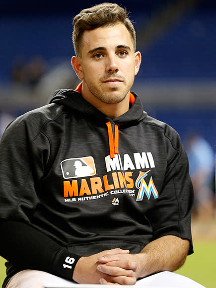 Miami Marlins Team Break Down in Tears at Press Conference in Wake of José Fernández's Death| Death