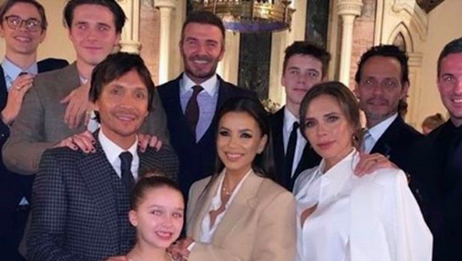 The Beckhams with their children and guests (Instagram)
