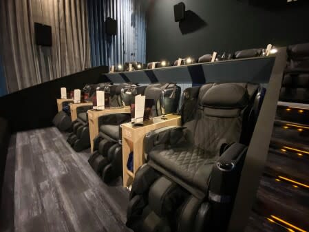 BOX影廳之中有OSIM天王椅座位，每張戲飛為800台幣。
