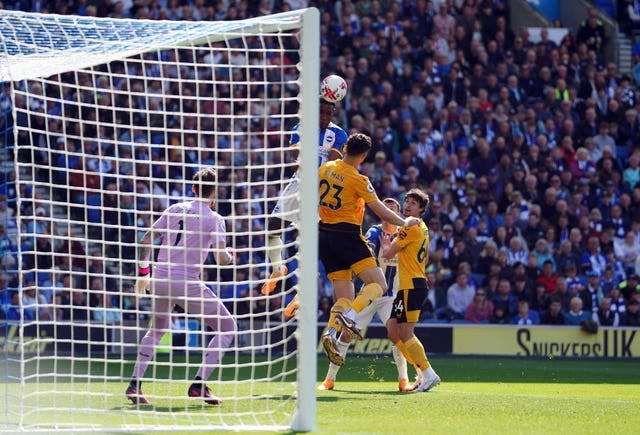 Danny Welbeck scores