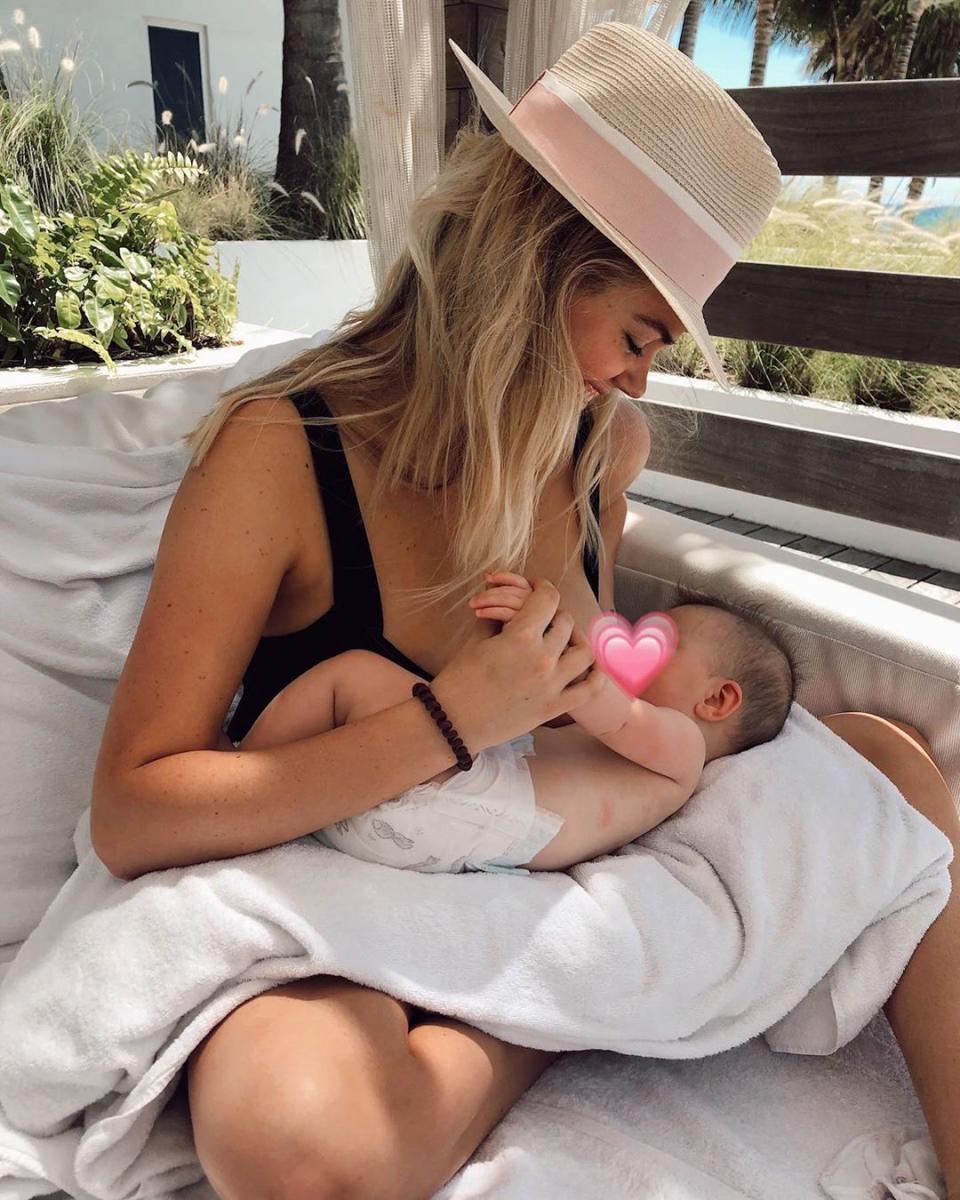 Kate Upton breastfeeds her baby