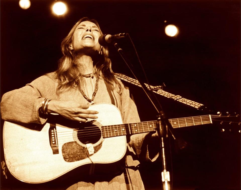 Joni Mitchell.