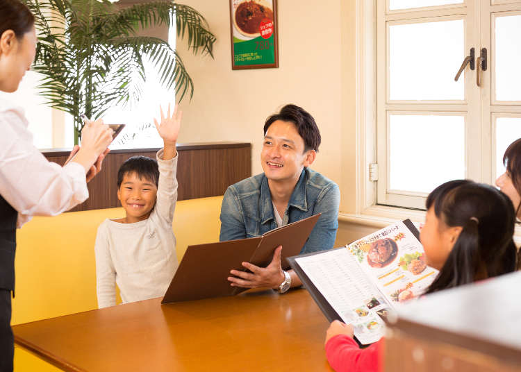 樂雅樂牛排超高CP值！外國人在「日本家庭餐廳」的驚奇二三事