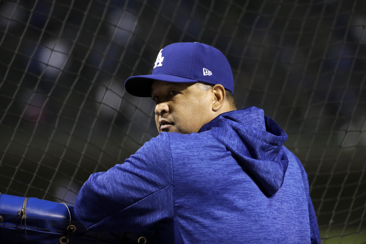 Dodgers manager Dave Roberts making history at World Series