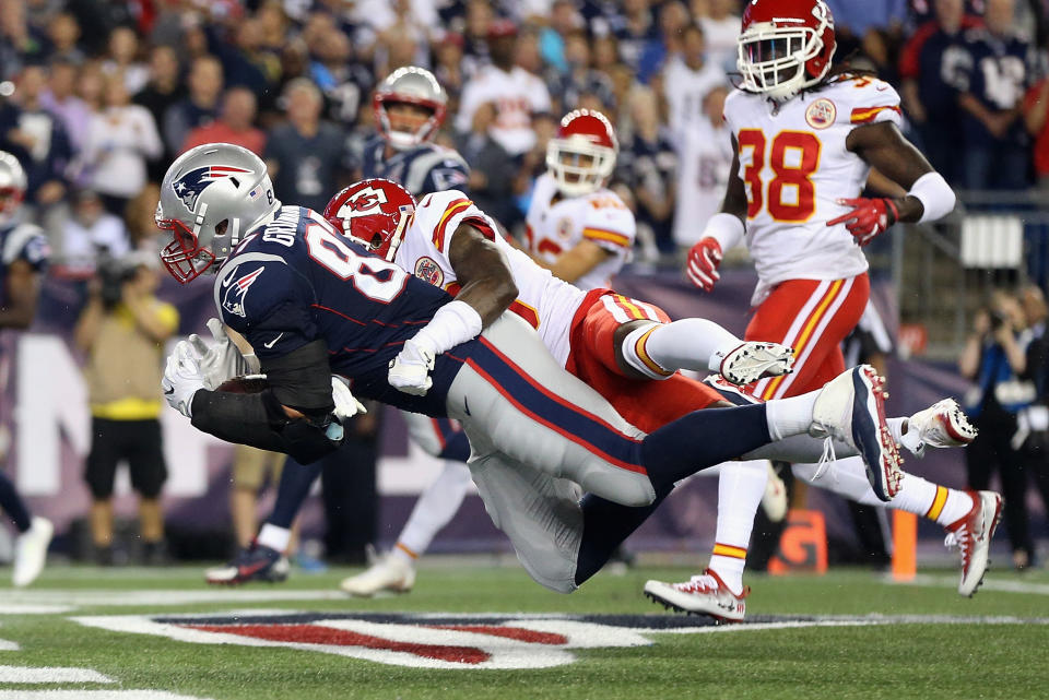 <p>Rob Gronkowski #87 of the New England Patriots is unable to make a touchdown reception during the first quarter against the Kansas City Chiefs at Gillette Stadium on September 7, 2017 in Foxboro, Massachusetts. (Photo by Maddie Meyer/Getty Images) </p>