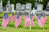 <p>American flags are seen on the graves of the fallen soldiers that were part of the armed forces during different wars as part of the Memorial Day Weekend on May 27, 2017 in New Jersey. (Photo: William Volcov/Brazil Photo Press/LatinContent/Getty Images) </p>