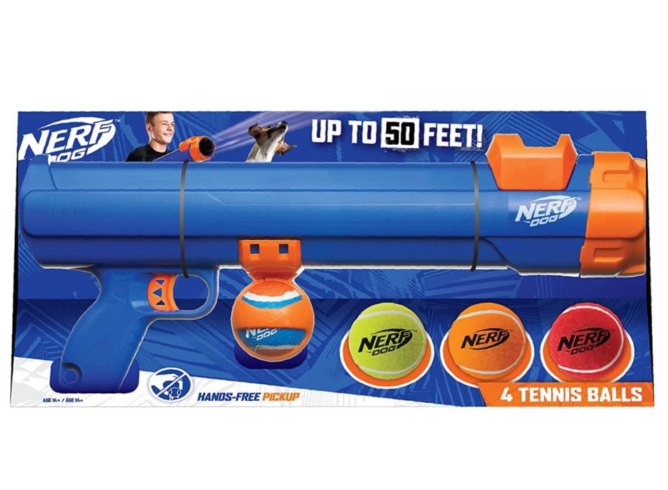 Fetch this Nerf tennis ball launcher to thrill your dog. (Source: Amazon)