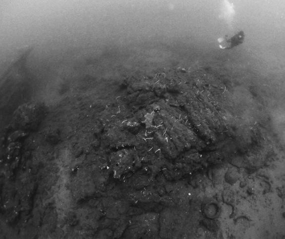 Archaeologists have planned an expedition to excavate the Godavaya wreck off the coast of Sri Lanka in 2014.