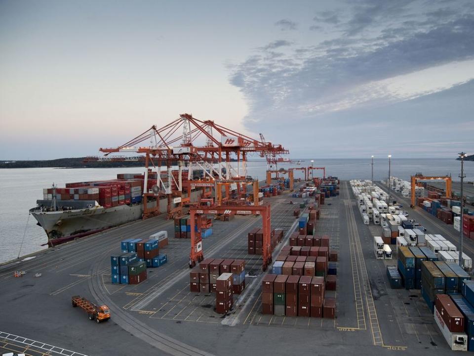  Two-thirds of the 43 ships slated to berth at the Port of Halifax in the second half of January are now expected to arrive at least a day behind schedule, with some running weeks late.