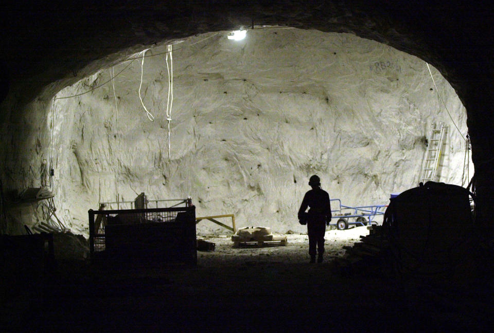 Der Salzstock in Gorleben wurde als Standort für ein Atommüll-Endlager untersucht - und scheidet nun aus. Jetzt wird weiter gesucht. (Bild: AP Photo/Fabian Bimmer)