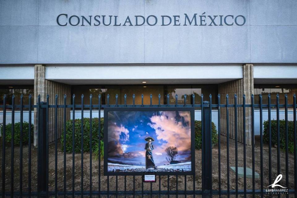 La exposición fotográfica ‘Guadalajara, Ciudad Hermana’ conmemora el segundo aniversario de la firma del Acuerdo de Hermandad entre Guadalajara y Fresno.