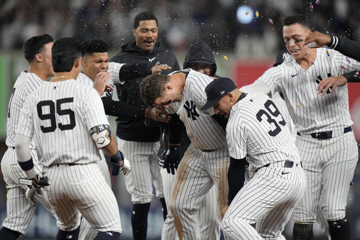 Stanton and Rizzo help Yankees rally in 9th inning for 21 victory over Tigers