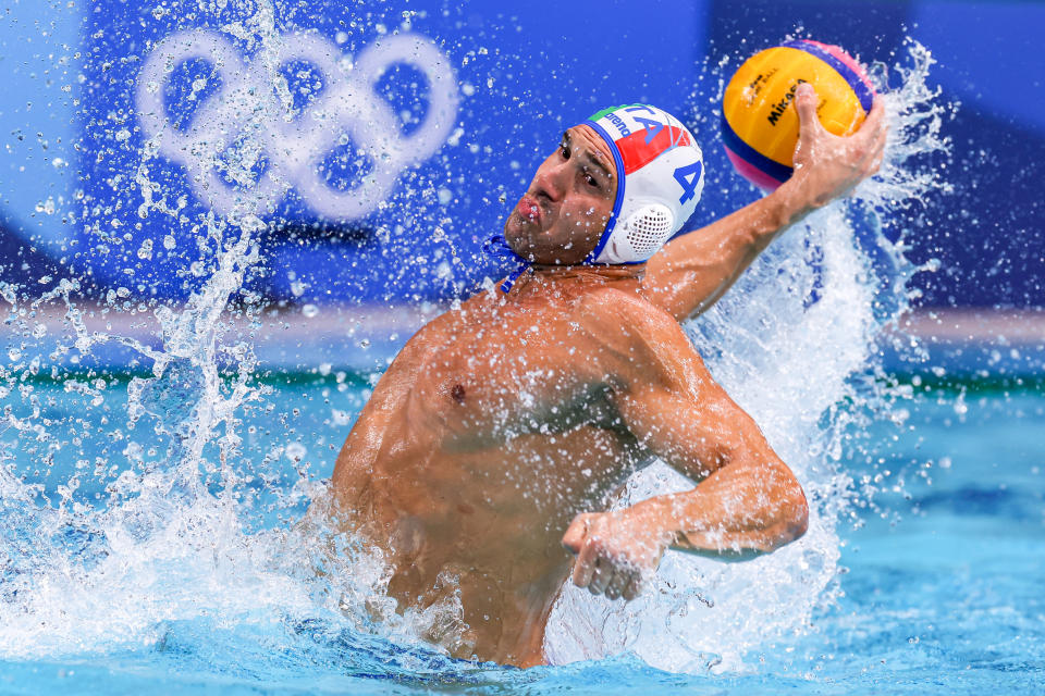 <p>TOKYO, JAPAN - JULY 27: Pietro Figlioli of Italy during the Tokyo 2020 Olympic Waterpolo Tournament men match between Italy and Greece at Tatsumi Waterpolo Centre on July 27, 2021 in Tokyo, Japan (Photo by Marcel ter Bals/Orange Pictures)</p> 