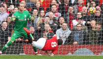 <p>Juan Mata fires wide from close range </p>