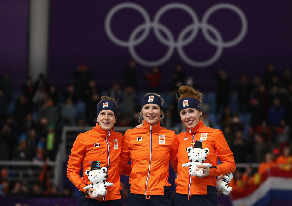 <p><span>The Netherlands pulled off an incredible sweep of the podium in the women’s speed skating 3000m. Carlijn Achtereekte (center) won the gold medal while Netherlands teammates Ireen Wust (left) and Antoinette De Jong (right) won the silver and bronze medals respectively. </span> </p>