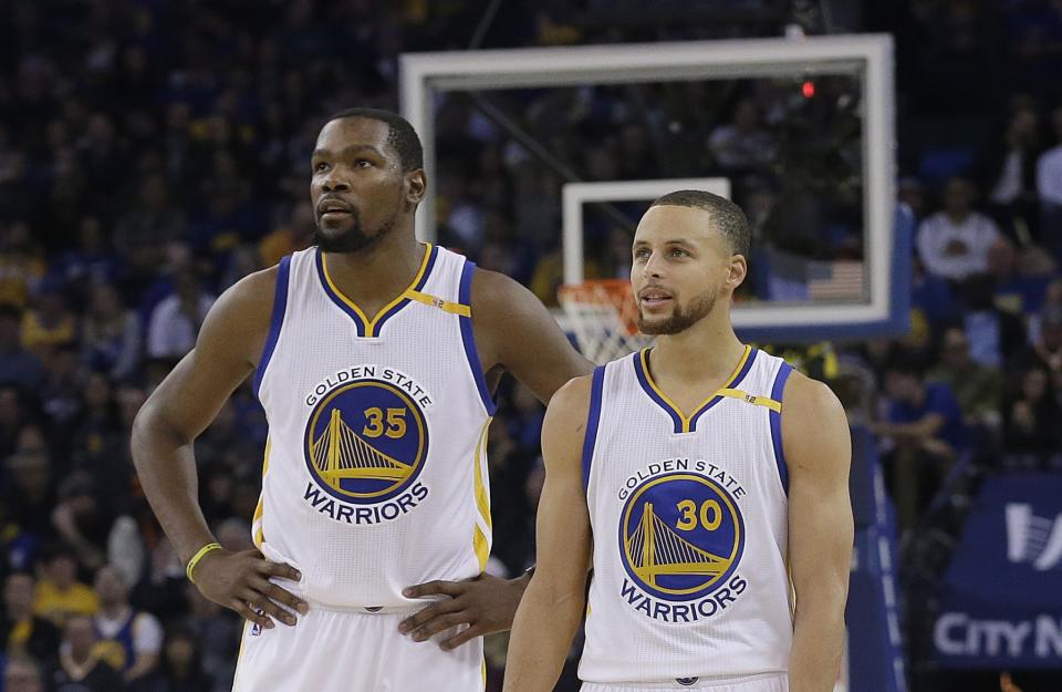 Kevin Durant and Steph Curry have one goal: winning an NBA title. (AP)
