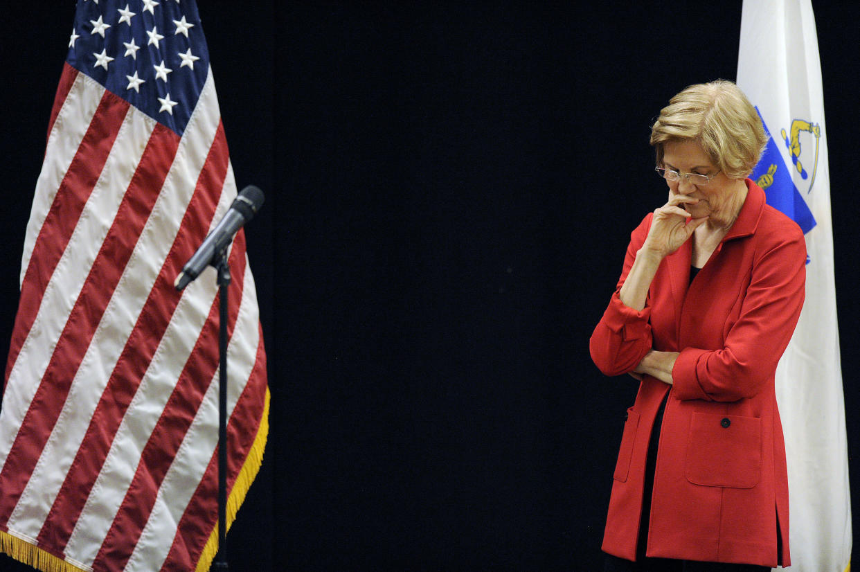 U.S. Senator Elizabeth Warren (D-MA) takes questions during a town hall meeting on Oct. 13, 2018. (Photo: JOSEPH PREZIOSO via Getty Images)