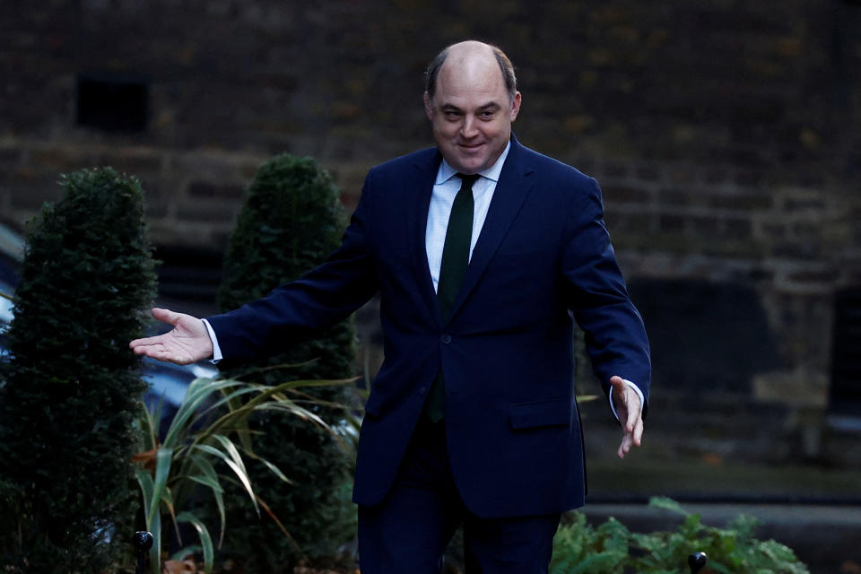 British Defence Minister Ben Wallace arrives for a Cabinet meeting on 10 Downing Street, as a new prime minister is expected to be announced, in London, Britain, October 25, 2022. REUTERS/Peter Nicholls