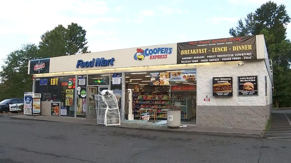 The truck crashed into the 76 gas station on 259th and Pacific Highway in Des Moines.