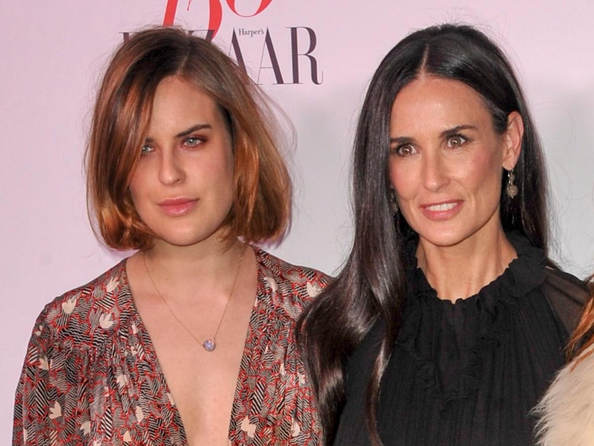 Demi Moore Posts Super Rare Photo With Youngest Daughter Tallulah For ...