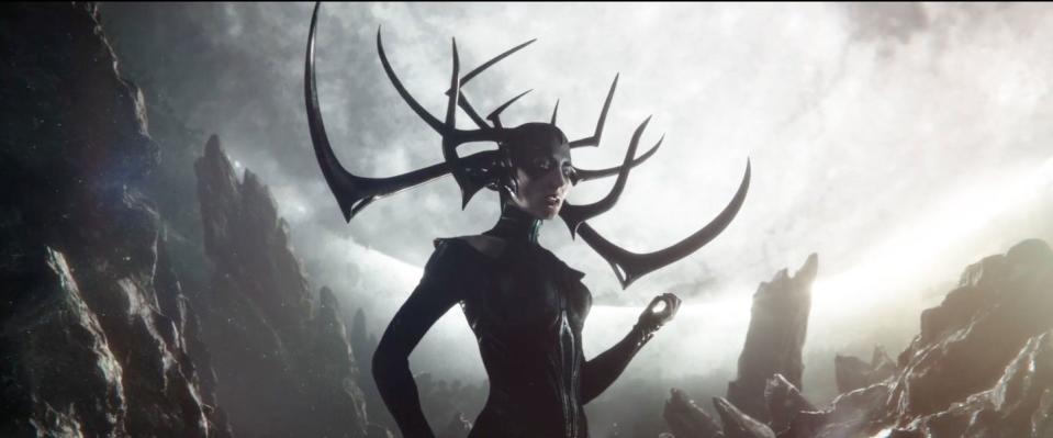 cate blanchett as hela in thor ragnarok headdress classic costume