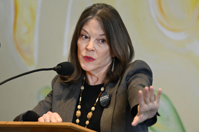 Marianne Williamson's philosophy is a New York phenomenon - City & State  New York