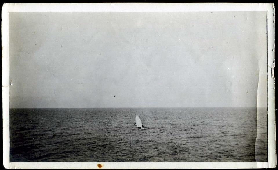 Survivors from the Titanic are pictured here in a lifeboat rowing towards rescue ship the Carpathia.<br><div><br></div>(Photo courtesy of <a href="http://www.weissauctions.com/" rel="nofollow noopener" target="_blank" data-ylk="slk:Phillip Weiss Auctions;elm:context_link;itc:0;sec:content-canvas" class="link ">Phillip Weiss Auctions</a>)