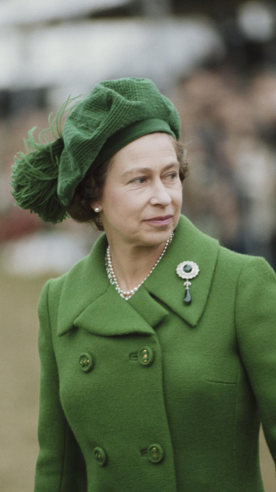 Queen Elizabeth's traditional Scottish hat, 1980