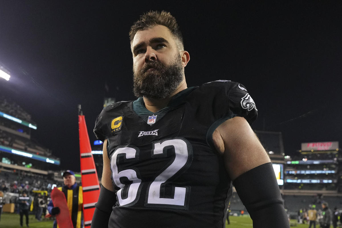 Eagles center Jason Kelce and his pregnant wife are bringing her OB-GYN to  the Super Bowl