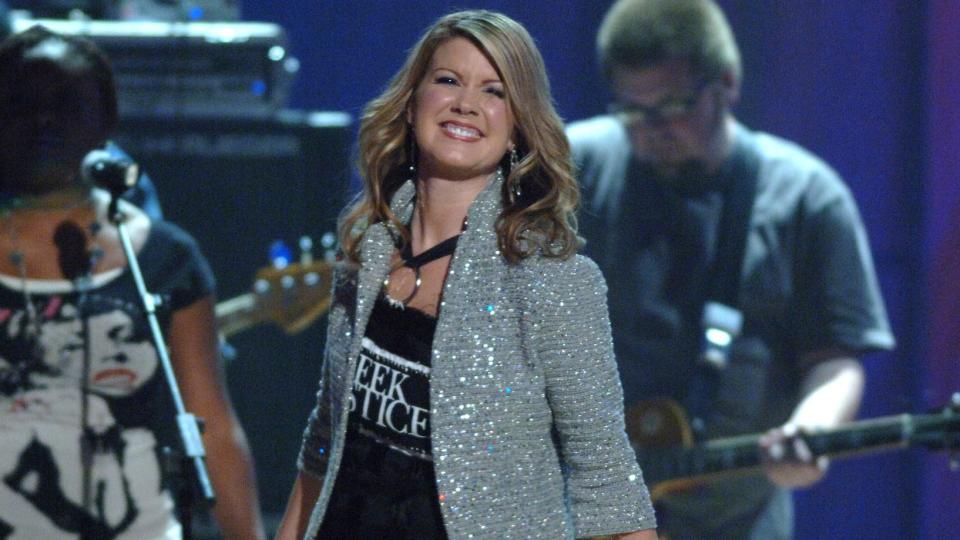 Young Natalie Grant performing at the GMA Music Awards, 2005