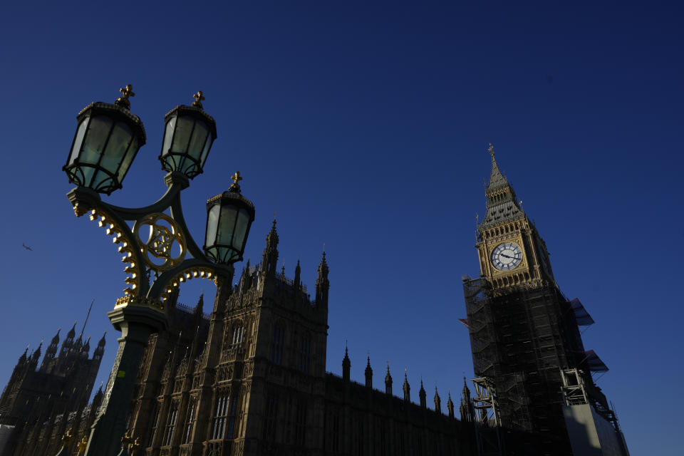 FILE - Britain's Parliament buildings in Westminster in London, are seen in this file photo taken on Jan. 13, 2022. The British government on Monday, Sept. 11, 2023, resisted calls to label China a threat to the U.K., after the revelation that a researcher in Parliament was arrested earlier this year on suspicion of spying for Beijing. Business Secretary Kemi Badenoch said Britain should avoid calling China a “foe” or using language that could “escalate” tensions. (AP Photo/Kirsty Wigglesworth)