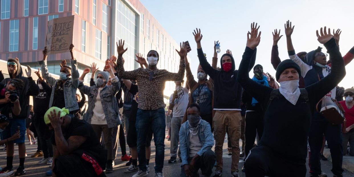 Peaceful protest minneapolis