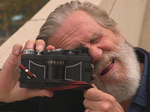 jeff-bridges-35mm-widelux-panning-camera-promo.jpg 