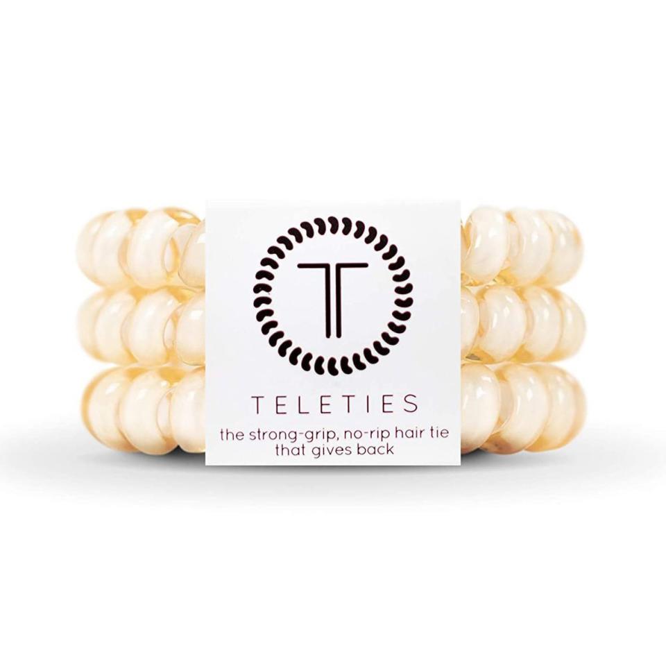 <p><strong>Teleties </strong></p><p>amazon.com</p><p><strong>$7.99</strong></p><p>Is there anything more annoying than having to re-do your ponytail in the middle of a workout? Gift your sister, mom, or BFF these <strong>coiled hair ties</strong> to keep strands at bay without causing snags and kinks.</p>