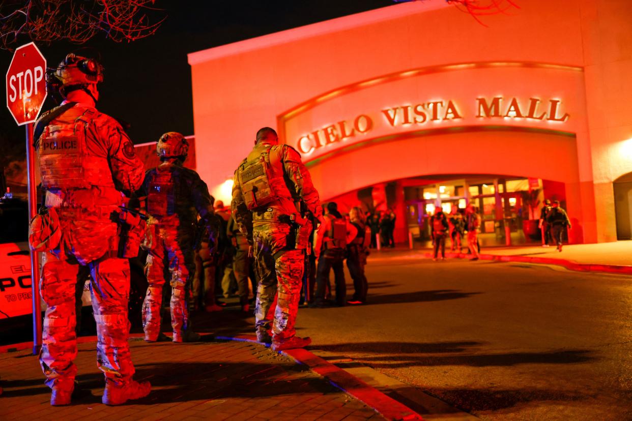 Law enforcement members gather outside the Cielo Vista Mall after a shooting, in El Paso, Texas, U.S February 15,2023 (REUTERS)