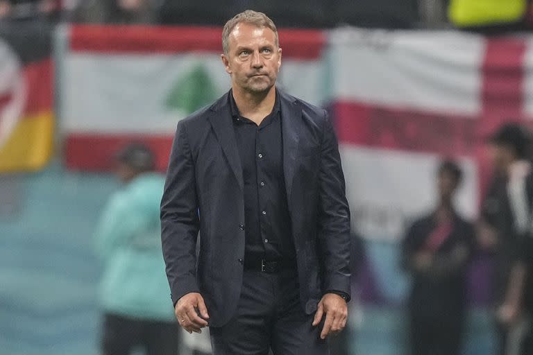 Hansi Flick, el entrenador de la selección alemana, duramente cuestionado por los resultados negativos 