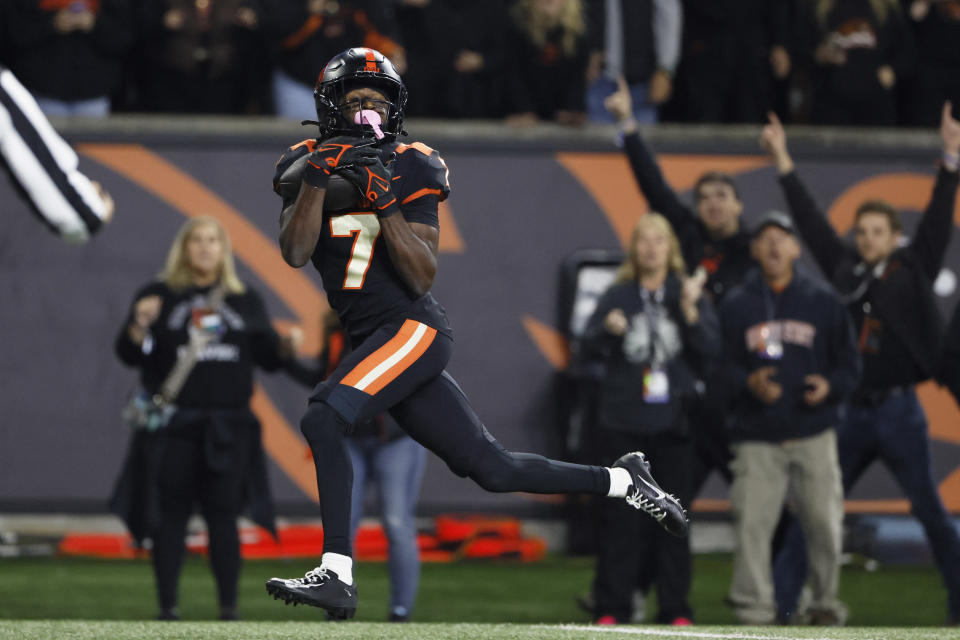 Oct 14, 2023; Corvallis, Oregon, USA; Oregon State Beavers wide receiver Silas Bolden (7) makes a catch for a touchdown during the second half against the UCLA Bruins at Reser Stadium. Mandatory Credit: Soobum Im-USA TODAY Sports