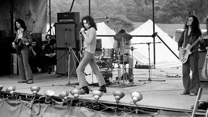 Free perform live at a festival in Leeds, England in 1970 L-R Andy Fraser, Paul Rodgers, Simon Kirke, Paul Kossoff