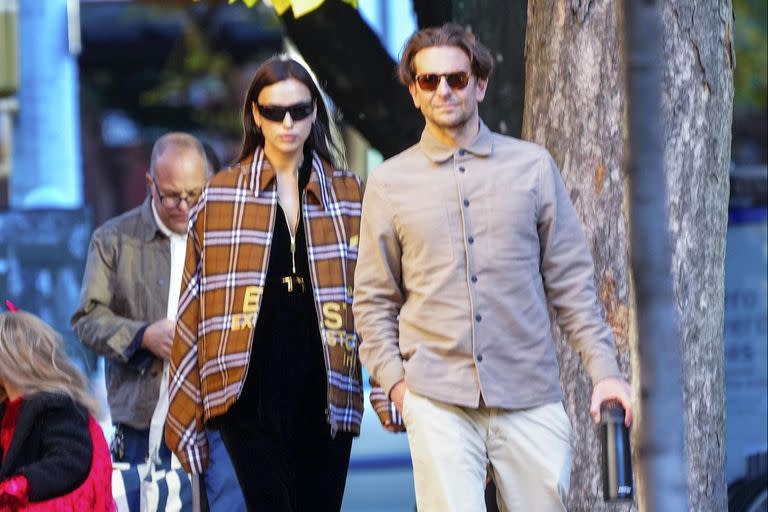 Los rumores de reconciliación entre Irina Shayk y Bradley Cooper son cada vez más intensos y ellos ya no se ocultan de los paparazzi